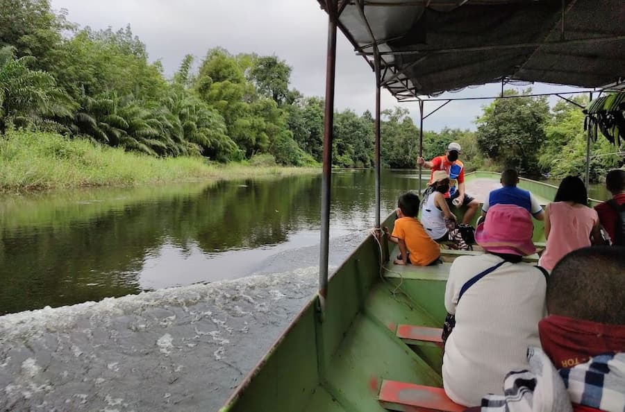 น้ำตกถ้ำพระ อำเภอเซกา จังหวัดบึงกาฬ