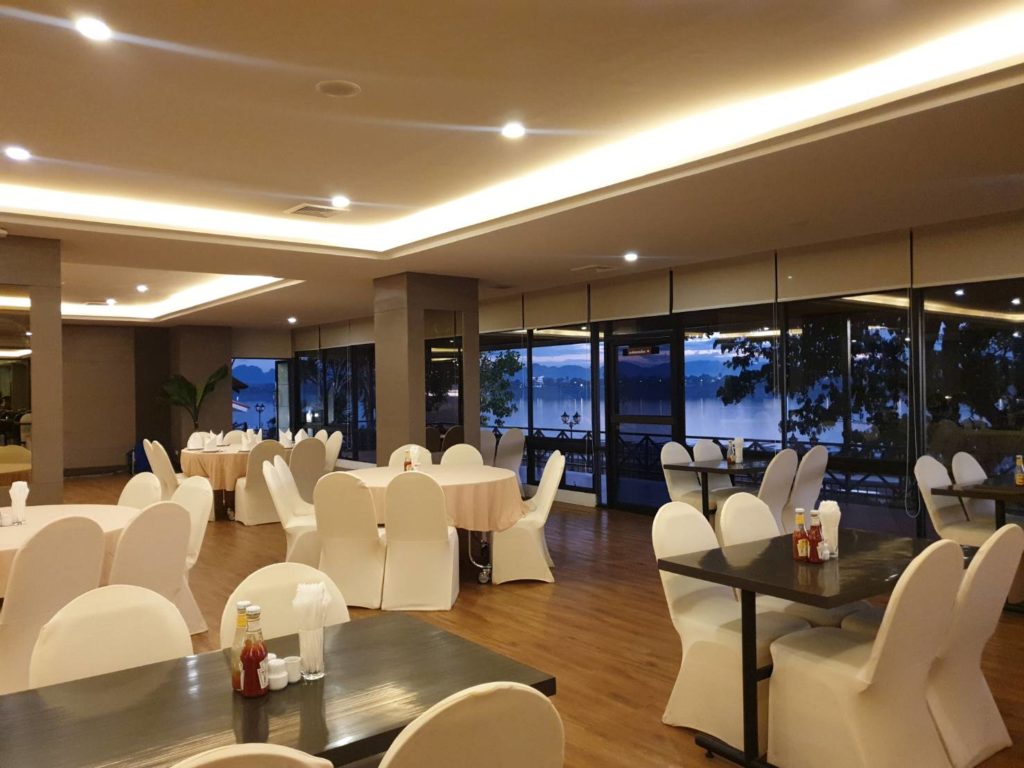โรงแรมฟอร์จูน วิวโขง ที่พักนครพนม