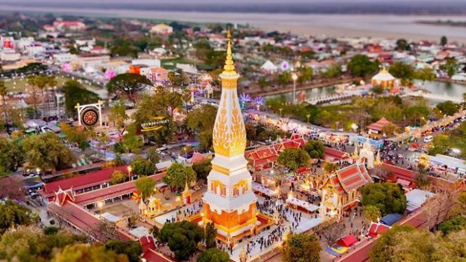 พระธาตุพนม นครพนม พระธาตุประจำวันเกิดวันอาทิตย์